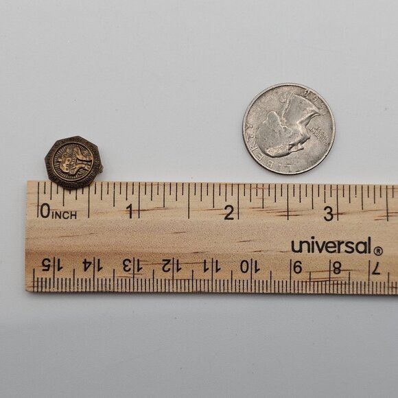 Vintage Toward New Horizons Future Homemakers of America Patina Metal Pin Brooch - Picture 6 of 6